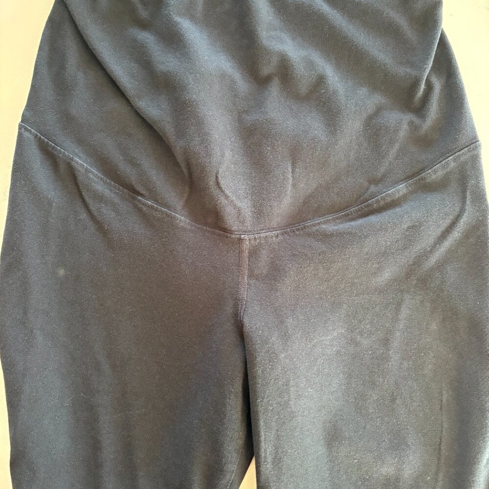 Isabel By Ingrid and Isabela Black Maternity Leggings, Size Medium - Picture 3 of 5